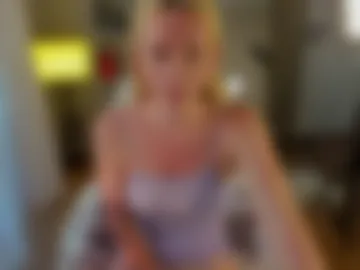 yummy_erika live webcam preview