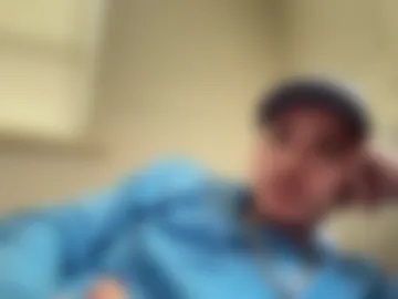 yungstudbev photo 2