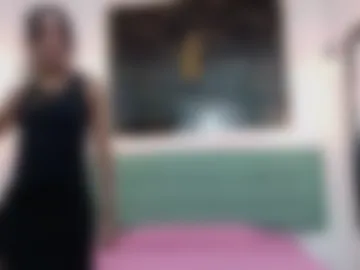 yuri_queen webcam preview