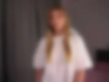 yvonnecristiano webcam preview