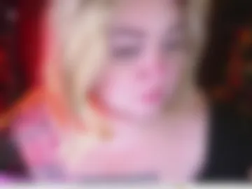 zarareign_ webcam preview