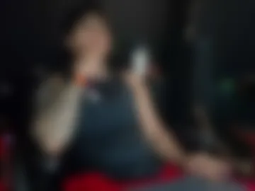 zhoestrong live webcam preview