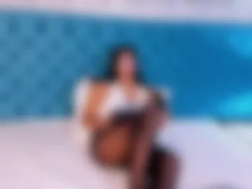 zoebloomm live webcam preview