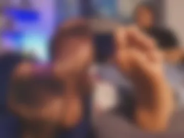 zoeconti webcam preview