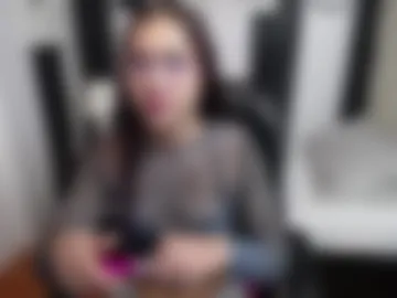 zoee_muller live webcam preview