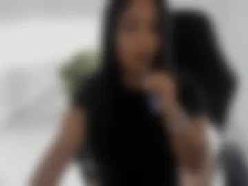 zoeesonniee webcam preview