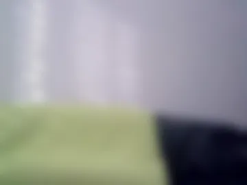 zoemiller10 live webcam preview