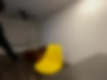 zoemovesme webcam preview