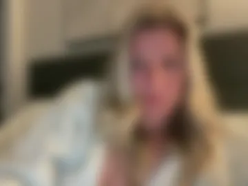 zoeydanner photo 3