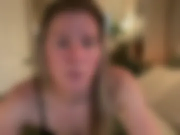 zoeydanner webcam preview