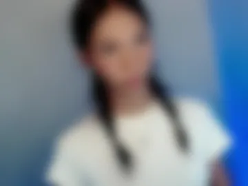 zoeygorgeous19 photo 2