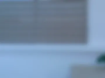 zoeypetit webcam preview