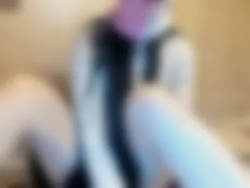 zoeywillmadeit photo 4