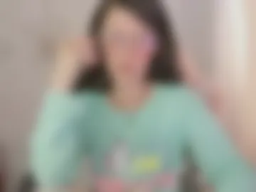 zooeybelair photo 2