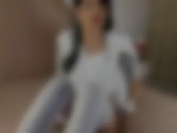 zuri_lux photo 3
